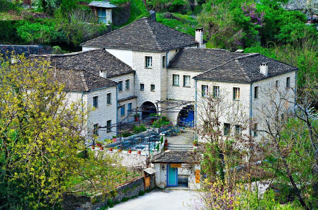 Zissis Hotel Aristi Exterior foto